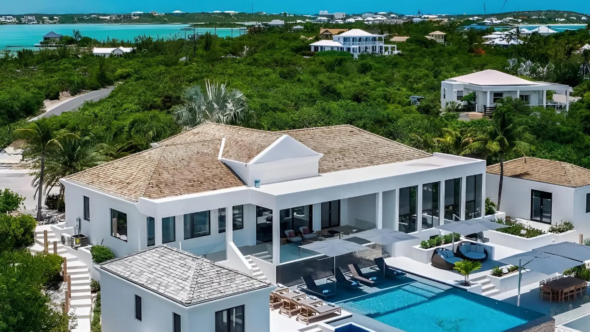 Hummingbird Hideaway Villa Steer Town